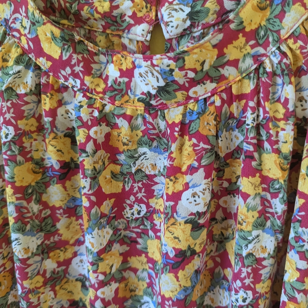 Dress - Picture 2 of 4
